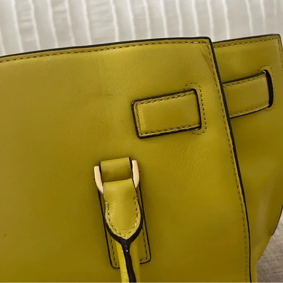 MK • Citrine Hamilton purse - Picture 5 of 10